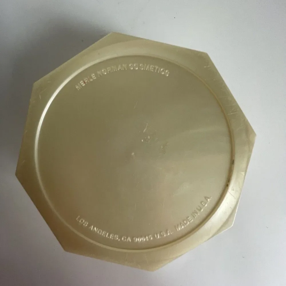 Vtg Merle Norman Cosmetics Octagon Celluloid Powder Box Floral &‎ Wheat Design